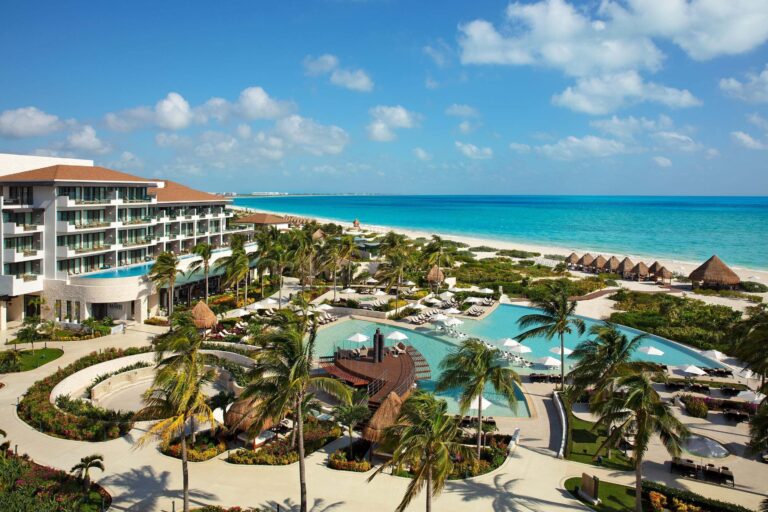 Dreams Playa Mujeres