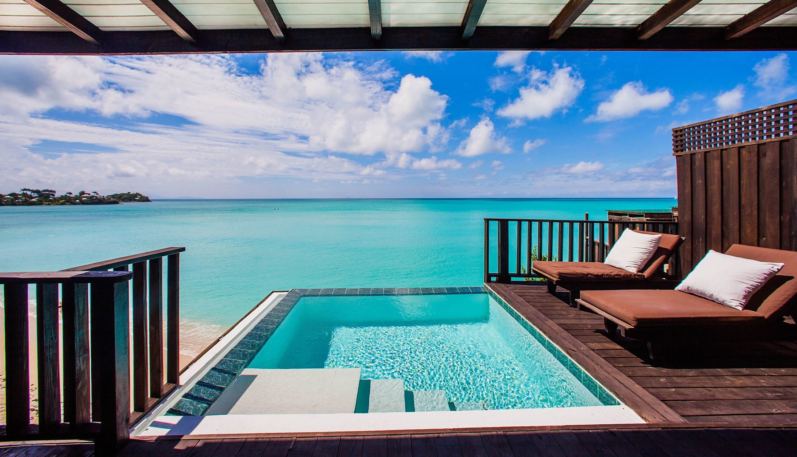 A private plunge pool overlooking the Caribbean at Cocos Hotel Antigua